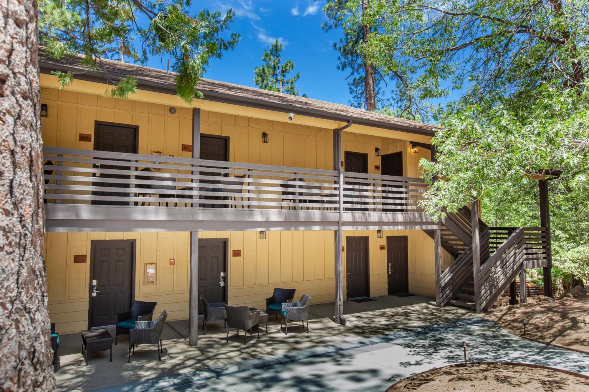 爱德怀 Tahquitz Pines Retreat酒店 外观 照片