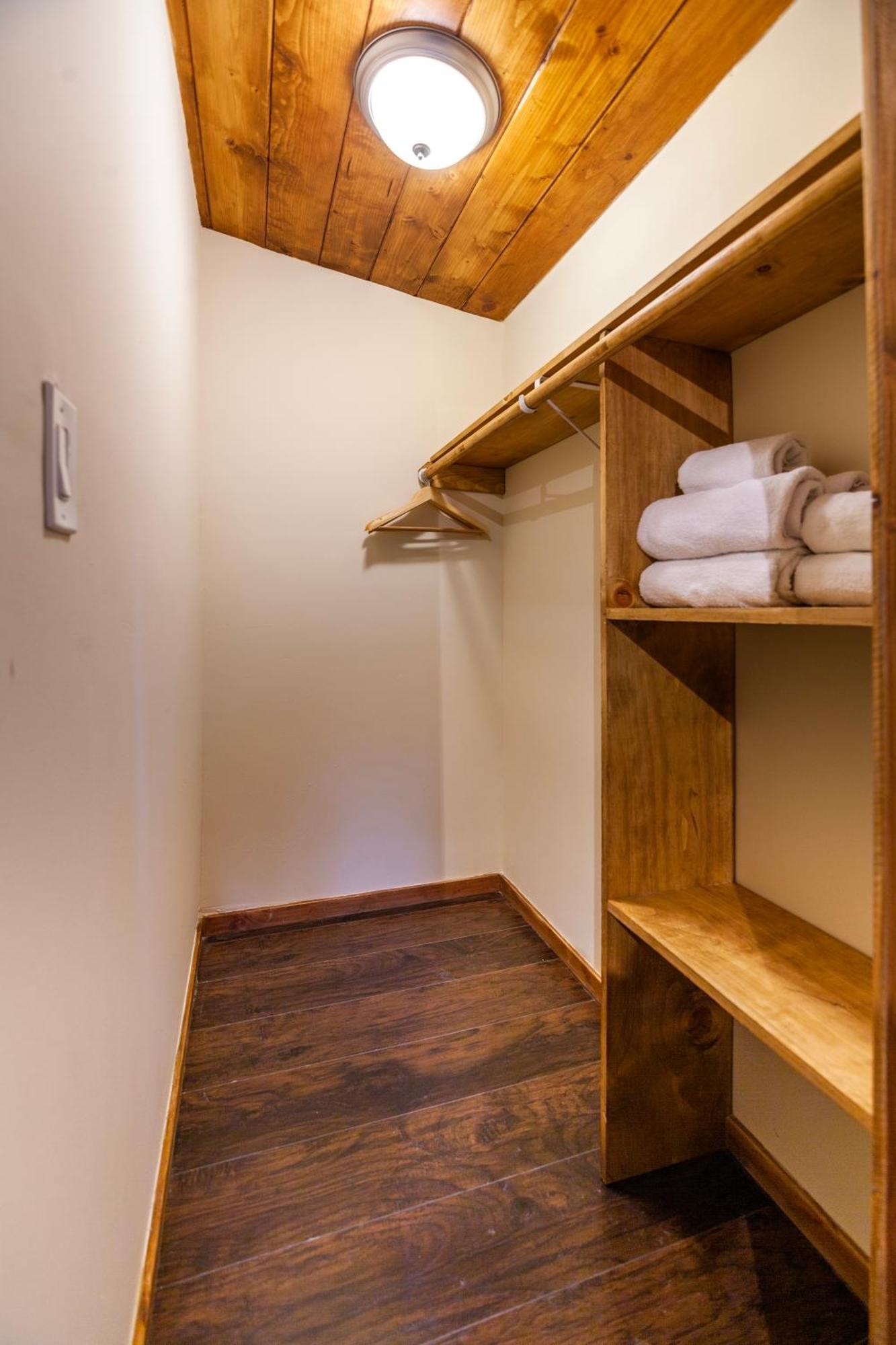 爱德怀 Tahquitz Pines Retreat酒店 外观 照片