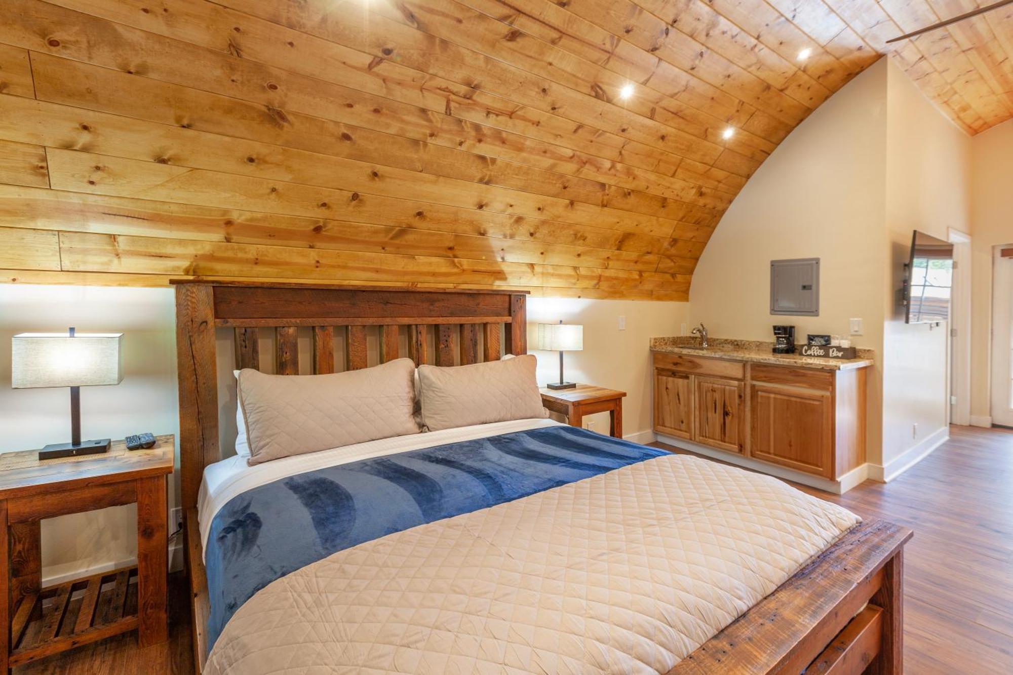爱德怀 Tahquitz Pines Retreat酒店 外观 照片